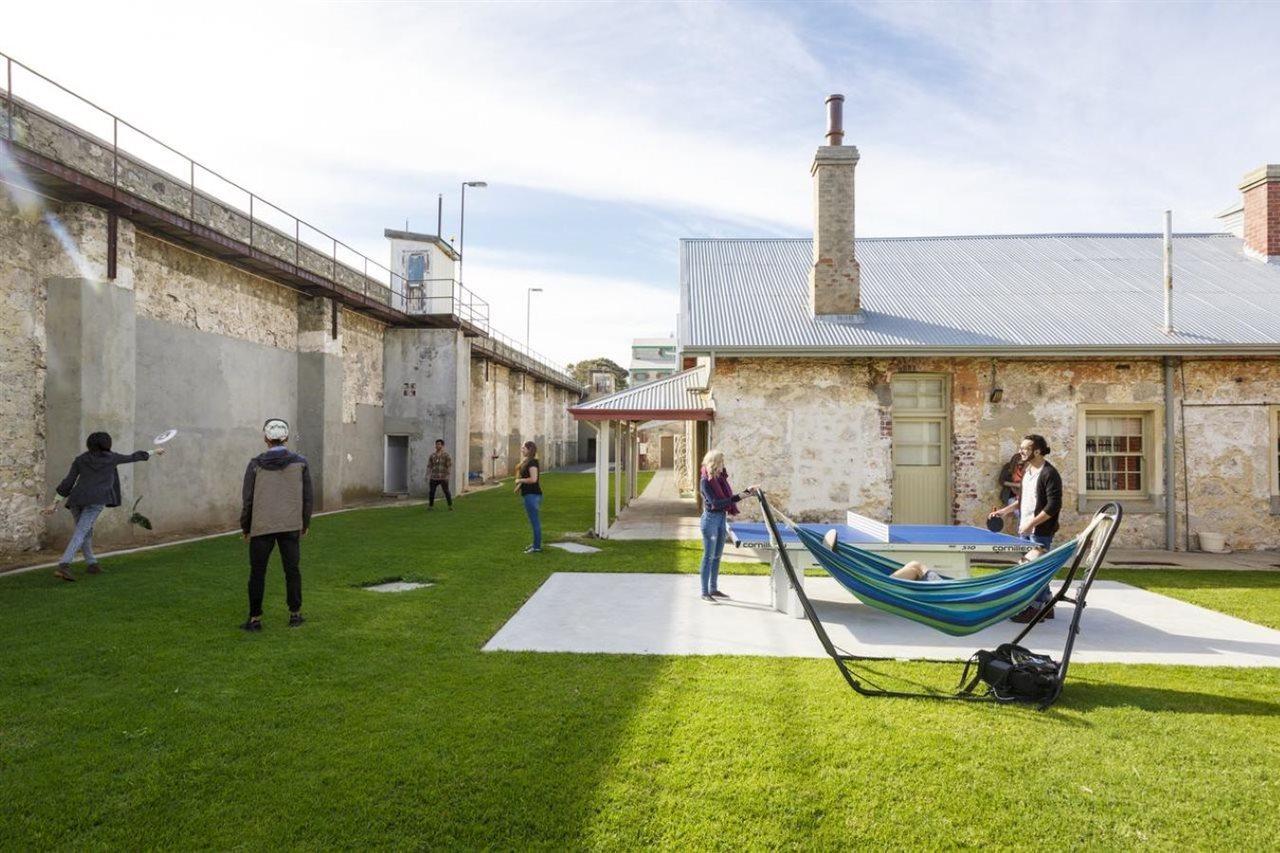 Yha Fremantle Prison Pansiyon Dış mekan fotoğraf